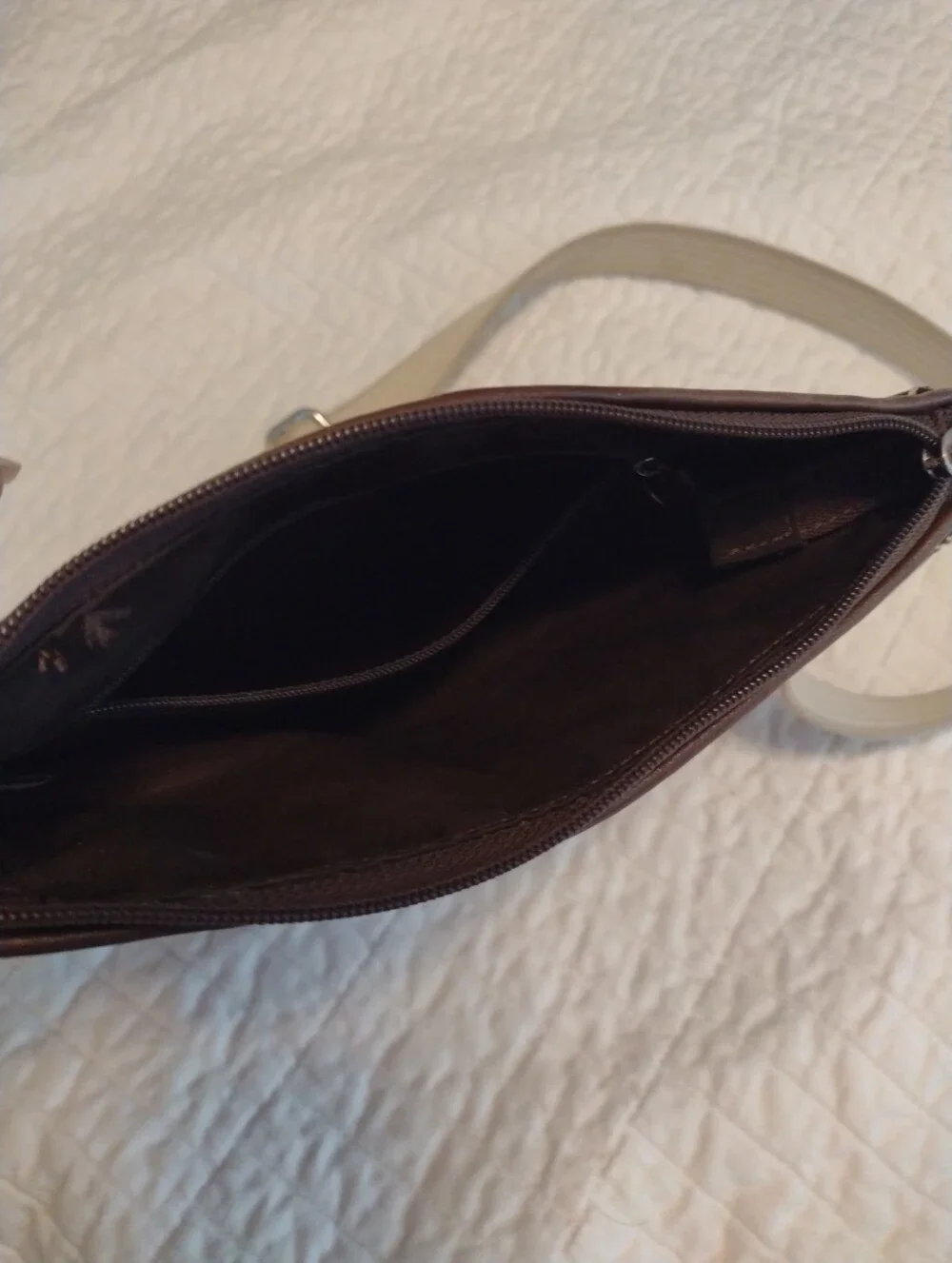 Coach Purple Signature Logo Crossbody Bag Zip Top Adjustable Strap Silver Brown